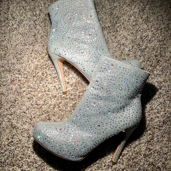 Gray Sparkly Boots - Picture 3 of 5